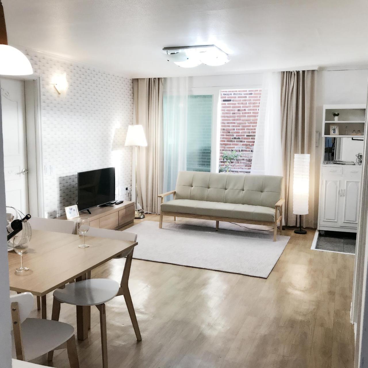 Hongdae Zoe Three Room House Seoel Buitenkant foto