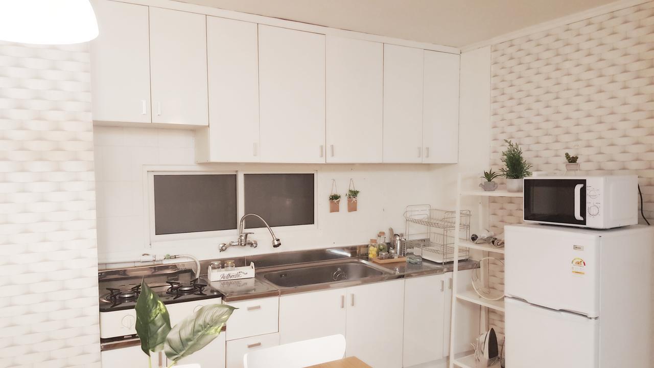Hongdae Zoe Three Room House Seoel Buitenkant foto